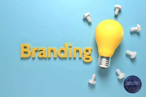 How to Create a Mastermind Group - Branding with Yellow Light Bulb